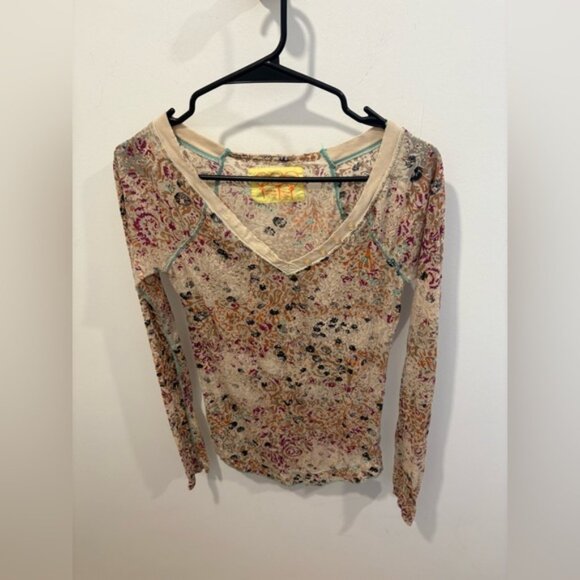 EUC- FREE PEOPLE LONG SLEEVE - Picture 1 of 5